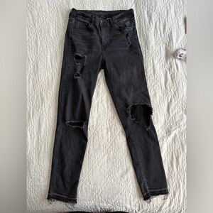 H&M Black Skinny Ripped Women’s Jeans, size 29